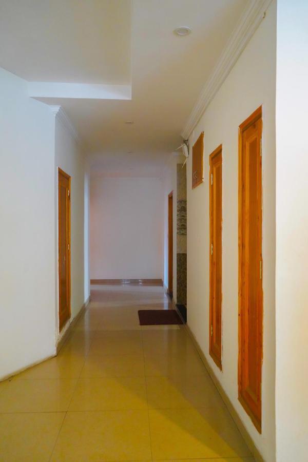 Hotel Akash Regency Manāli Екстериор снимка